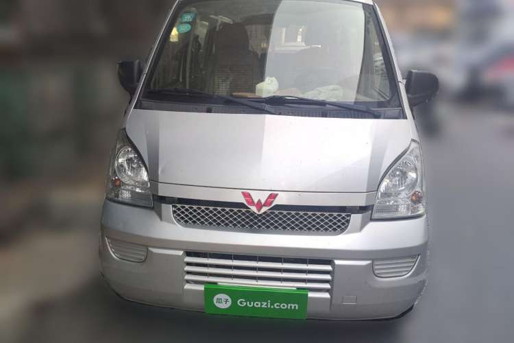 Used Wuling Rongguang 2019 1.5L Extended Basic Version Front