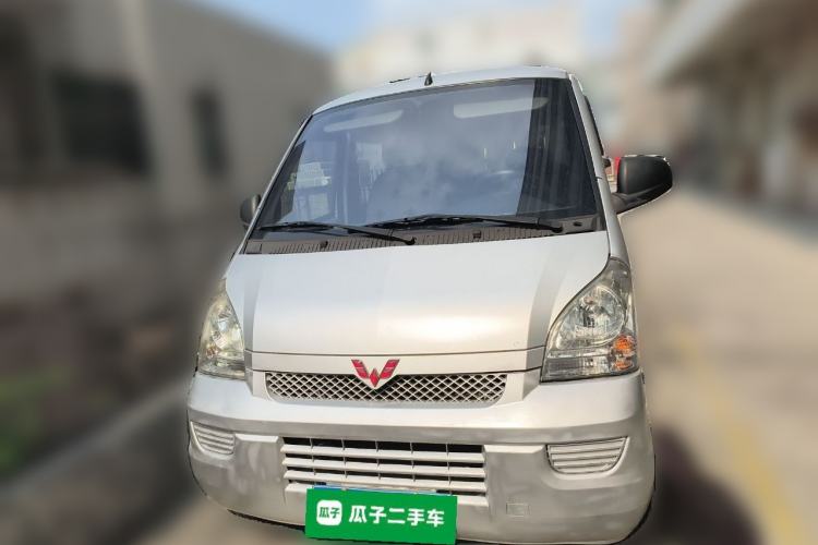 Used Wuling Rongguang 2019 1.5L Extended-Body Van Base Model with 5 Seats Front