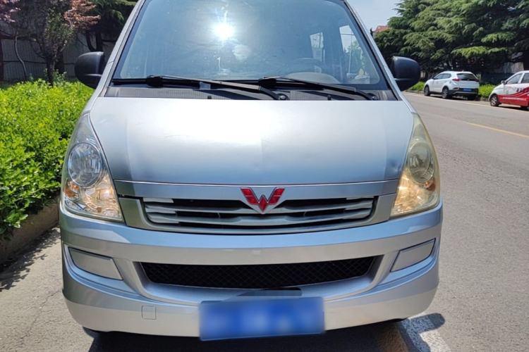 Used Wuling Rongguang 2019 1.2L S Van Standard Model with 5 Seats Front