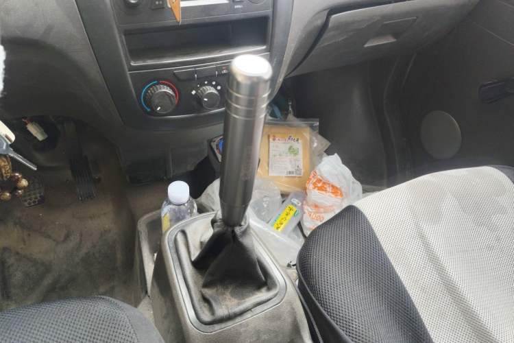 Used Wuling Rongguang 2019 1.2L S Van Utility Model with 2 Seats Gear Lever