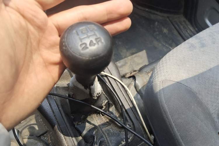 Used Wuling Rongguang 2019 1.5L Extended-Body Van Base Model with 2 Seats Gear Lever