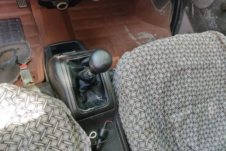 Used Wuling Rongguang 2019 1.5L Extended-Body Van Base Model with 2 Seats Gear Lever