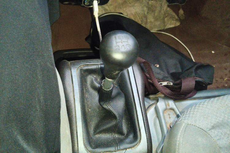 Used Wuling Rongguang 2019 1.5L Extended Basic Version Gear Lever