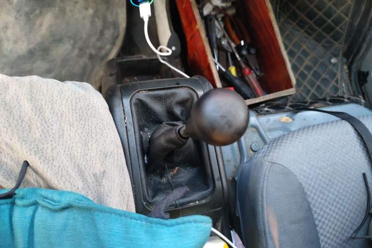 Used Wuling Rongguang 2019 1.5L Extended Basic Version Gear Lever