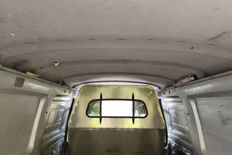 Used Wuling Rongguang 2019 1.5L Extended-Body Van Base Model with 2 Seats Headliner