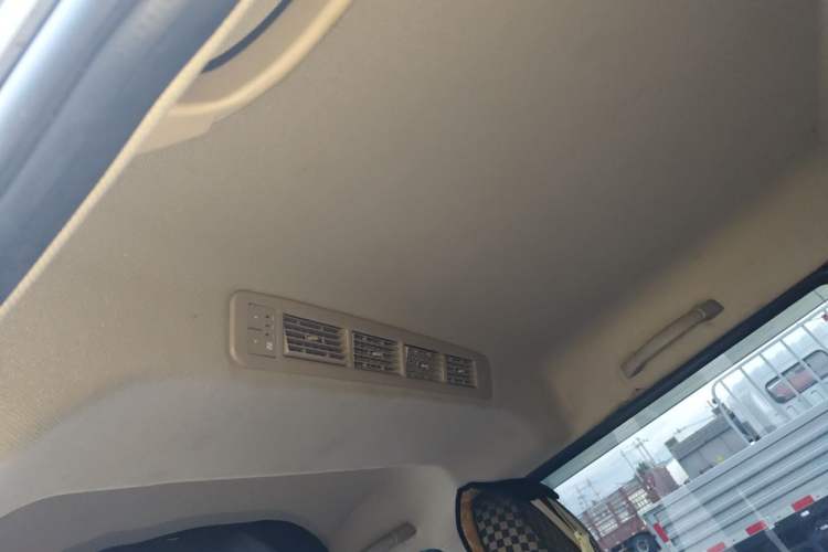 Used Wuling Rongguang 2019 1.5L S Base Version Headliner