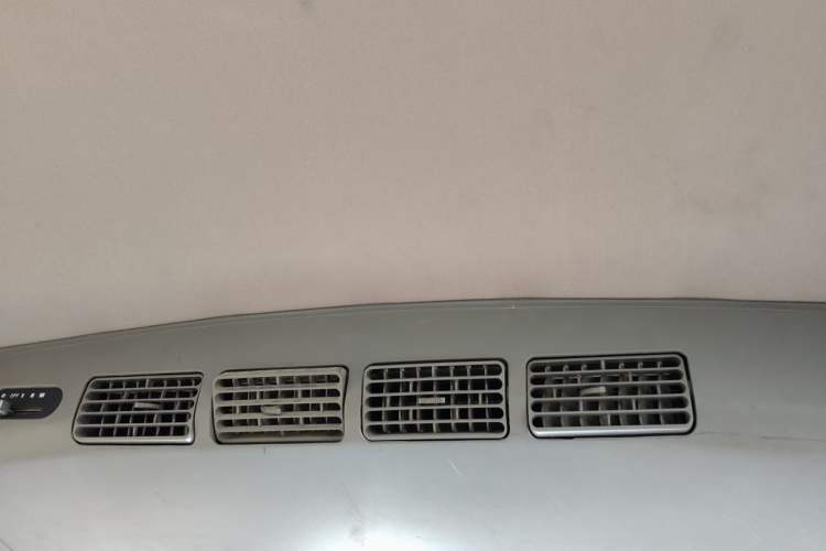 Used Wuling Rongguang 2019 1.5L Extended Basic Version Headliner