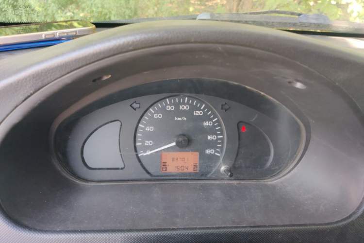 Used Wuling Rongguang 2019 1.5L Extended-Body Van Base Model with 5 Seats Instrument Cluster