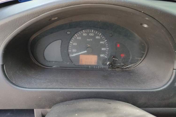 Used Wuling Rongguang 2019 1.5L Extended-Body Van Base Model with 2 Seats Instrument Cluster