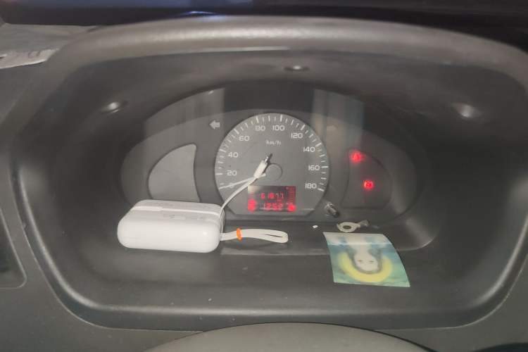 Used Wuling Rongguang 2019 1.2L S Van Utility Model with 2 Seats Instrument Cluster