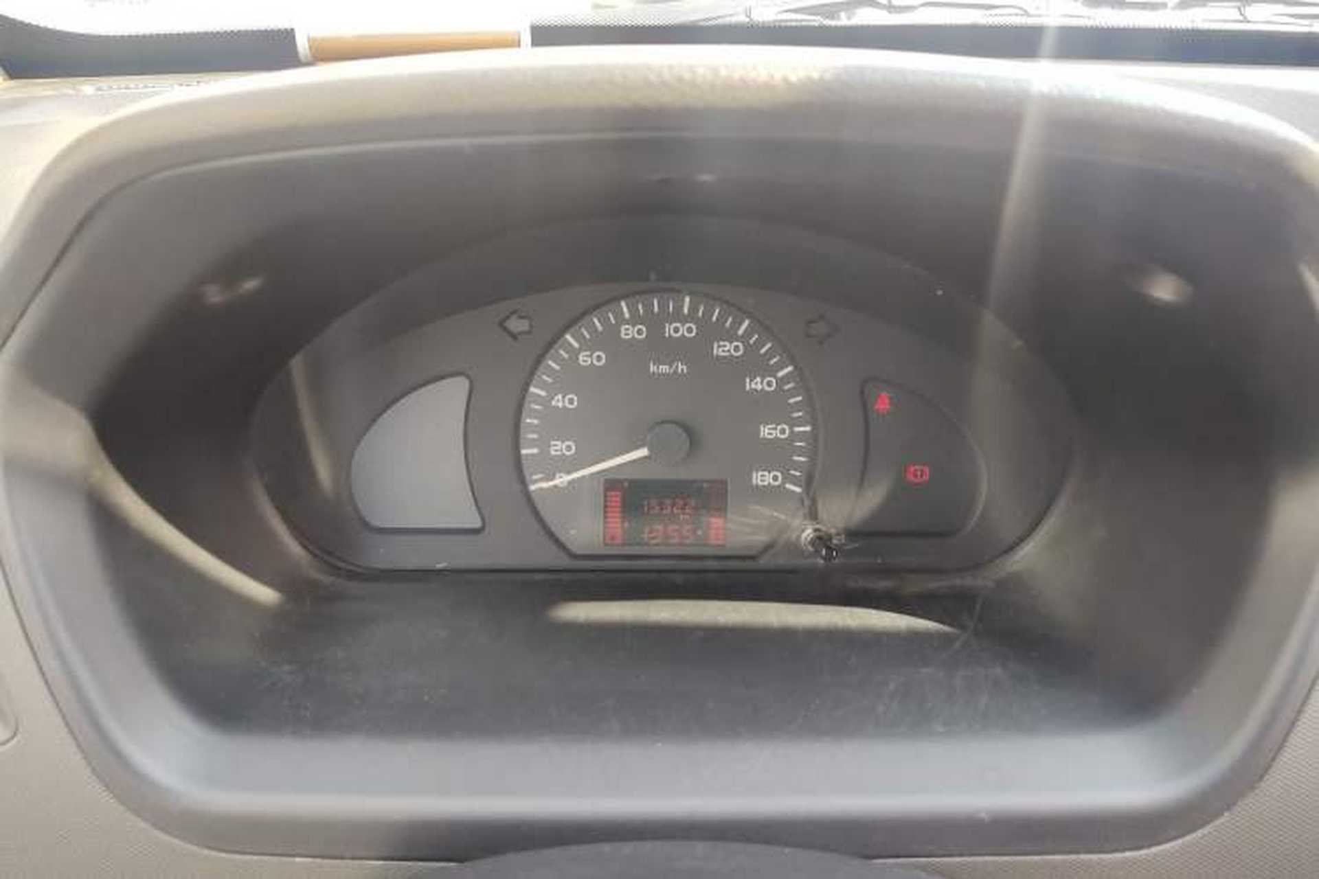 Used Wuling Rongguang 2019 1.2L S Van Standard Model with 5 Seats Instrument Cluster