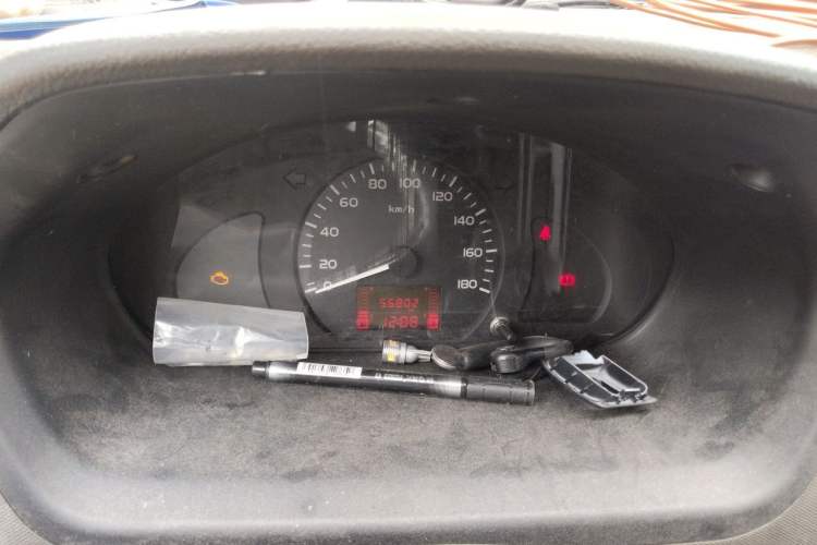 Used Wuling Rongguang 2019 1.2L S Van Utility Model with 2 Seats Instrument Cluster