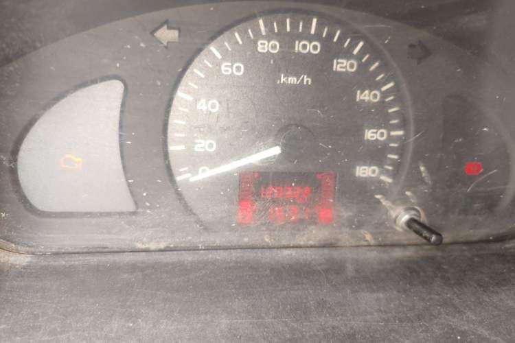 Used Wuling Rongguang 2019 1.2L S Base Model Instrument Cluster