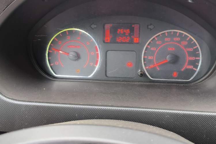 Used Wuling Rongguang 2019 1.5L Extended Basic Version Instrument Cluster