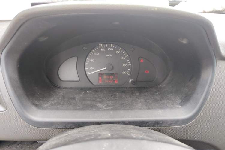 Used Wuling Rongguang 2019 1.2L S Base Model Instrument Cluster