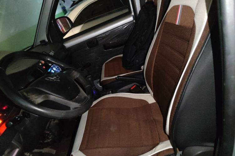 Used Wuling Rongguang 2019 1.5L Extended Basic Version Left Front Seat