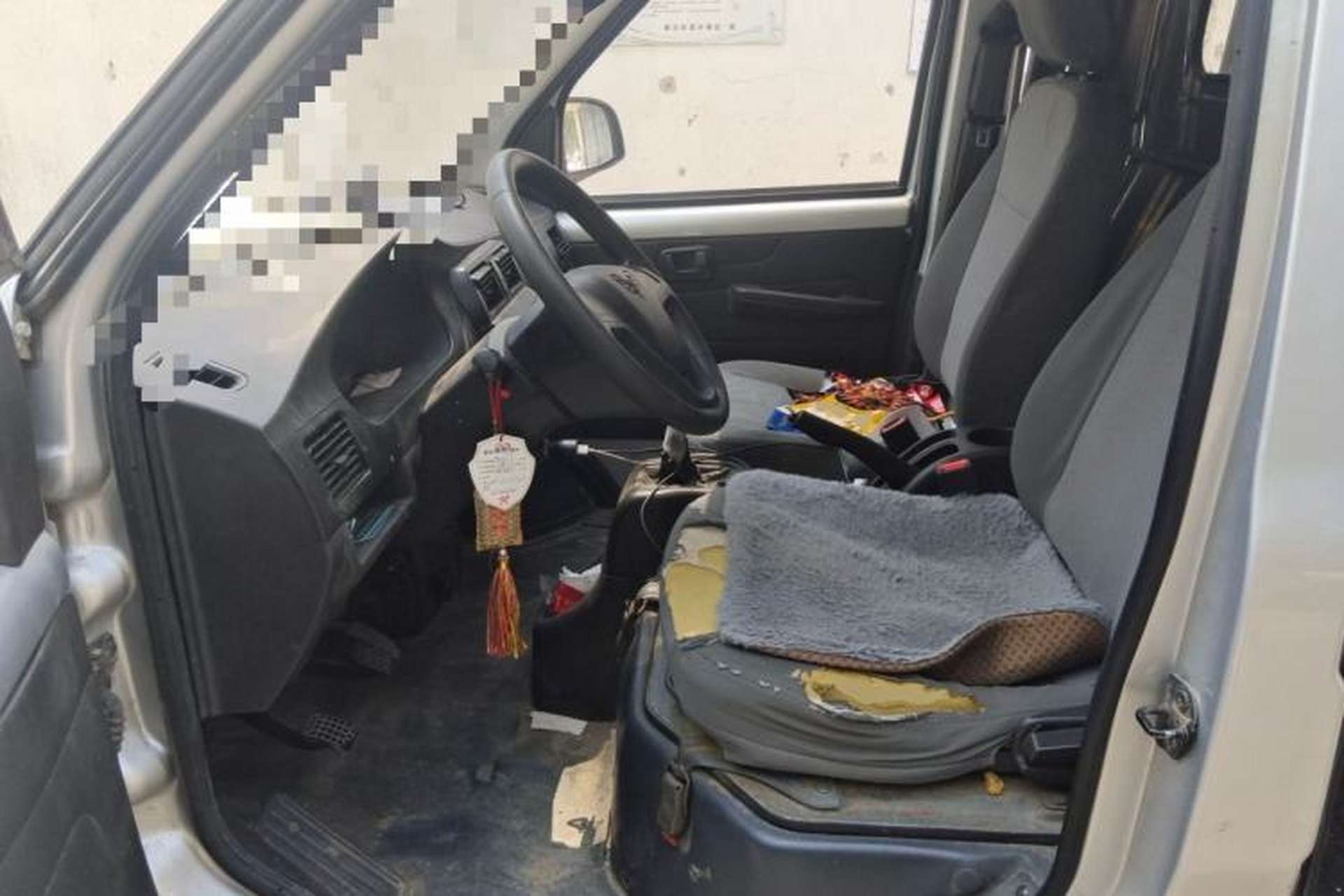Used Wuling Rongguang 2019 1.5L Extended-Body Van Base Model with 2 Seats Left Front Seat