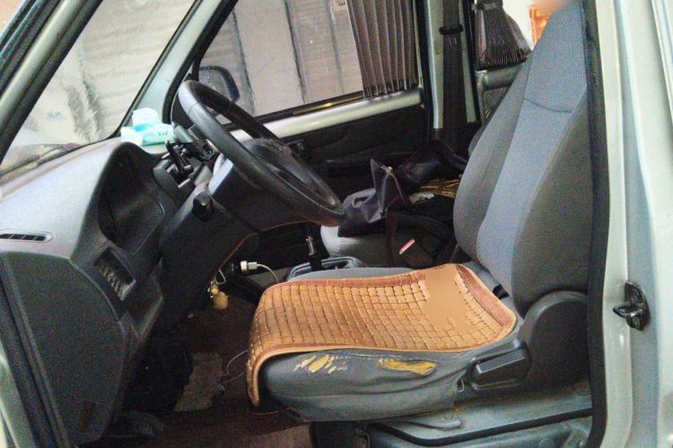 Used Wuling Rongguang 2019 1.5L Extended Basic Version Left Front Seat