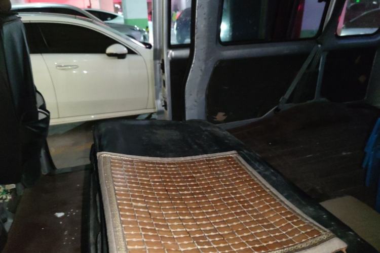 Used Wuling Rongguang 2019 1.5L Extended Basic Version Left Rear Seat