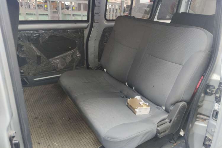 Used Wuling Rongguang 2019 1.5L Extended Basic Version Left Rear Seat