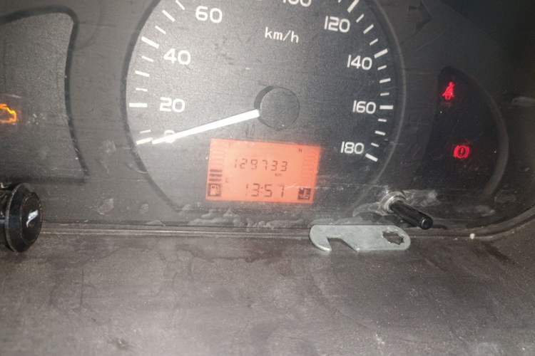 Used Wuling Rongguang 2019 1.5L Extended Basic Version Odometer Close Up