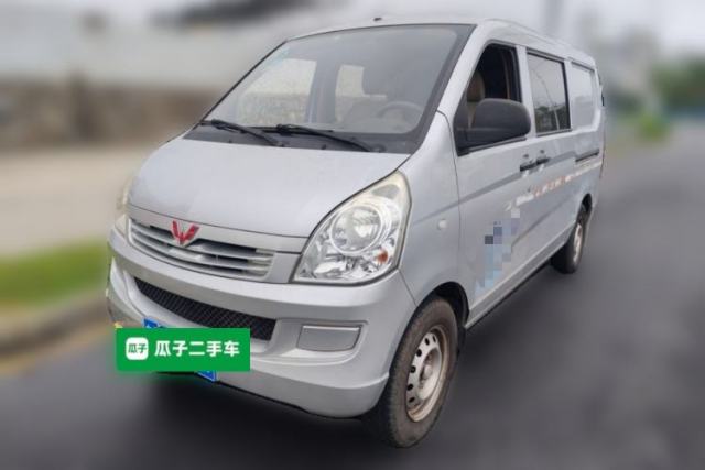 Used Wuling Rongguang 2019 1.2L S Van Standard Model with 5 Seats
