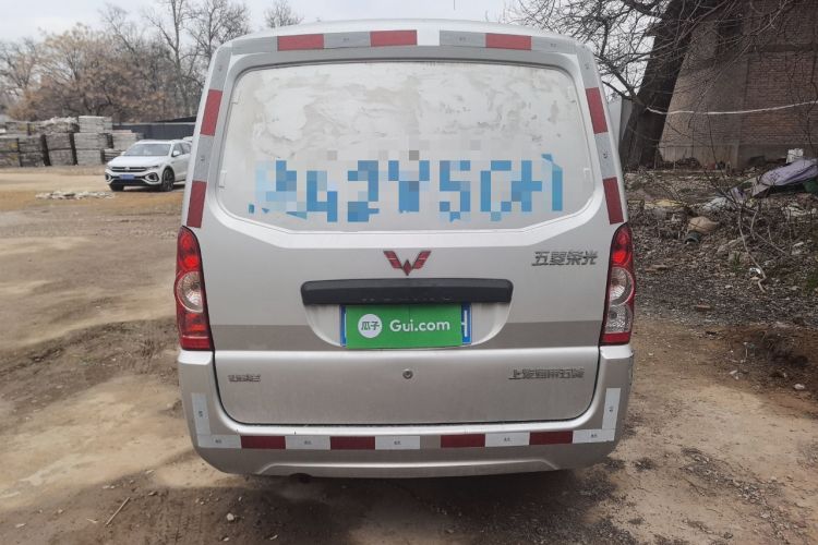 Used Wuling Rongguang 2019 1.5L Extended-Body Van Base Model with 5 Seats Rear