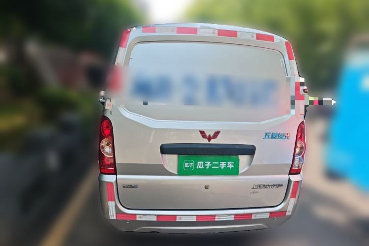 Used Wuling Rongguang 2019 1.5L Extended-Body Van Base Model with 2 Seats Rear