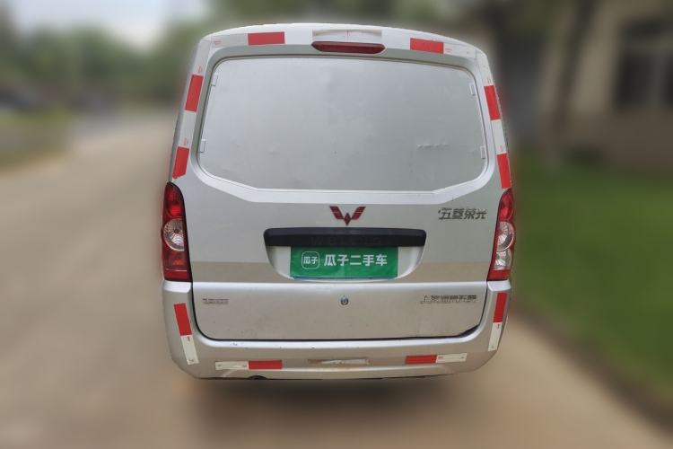Used Wuling Rongguang 2019 1.5L Extended-Body Van Base Model with 2 Seats Rear