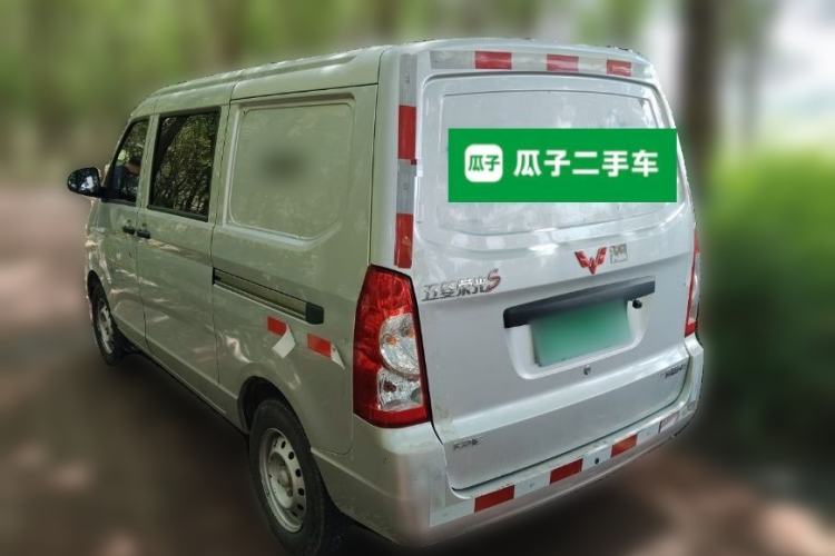 Used Wuling Rongguang 2019 1.2L S Van Standard Model with 5 Seats Rear Left 45 Deg