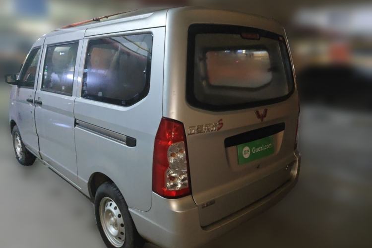 Used Wuling Rongguang 2019 1.2L S Base Model Rear Left 45 Deg