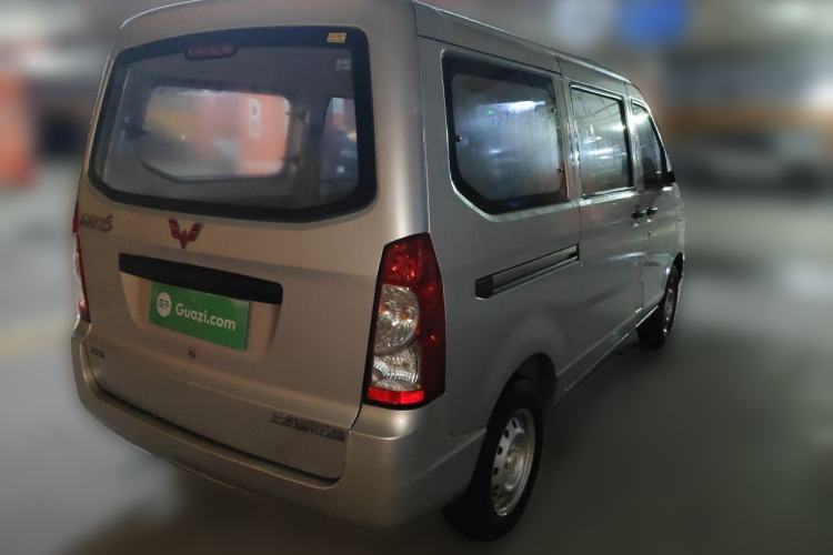 Used Wuling Rongguang 2019 1.2L S Base Model Rear Right 45 Deg
