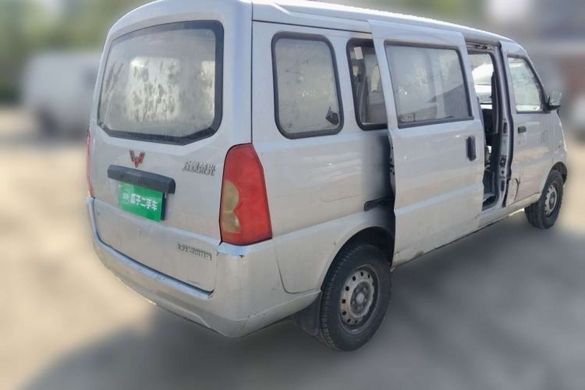 Used Wuling Rongguang 2019 1.5L Extended Basic Version Rear Right 45 Deg