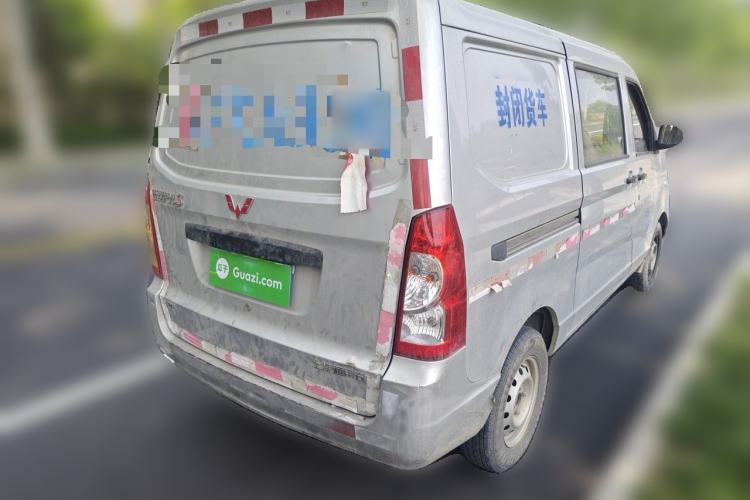Used Wuling Rongguang 2019 1.2L S Van Standard Model with 5 Seats Rear Right 45 Deg