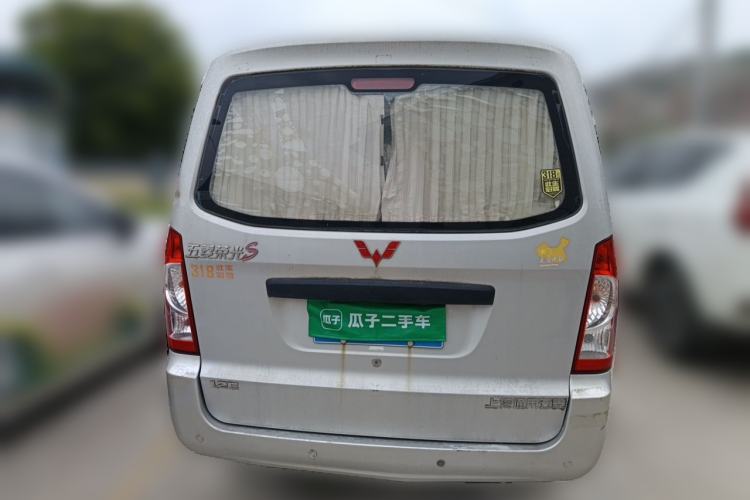 Used Wuling Rongguang 2019 1.2L S Van Standard Model with 5 Seats Rear