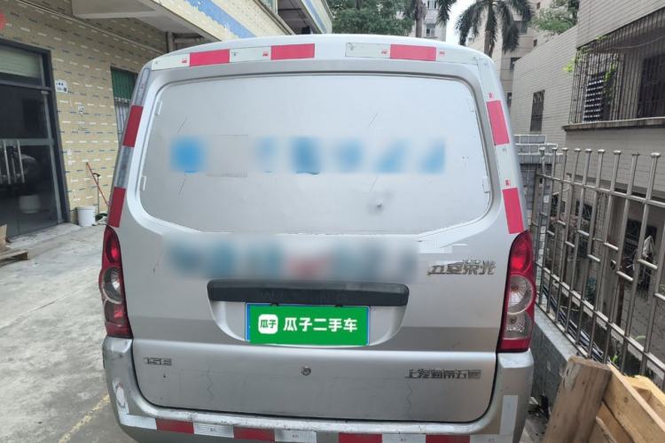 Used Wuling Rongguang 2019 1.5L Extended-Body Van Base Model with 5 Seats Rear