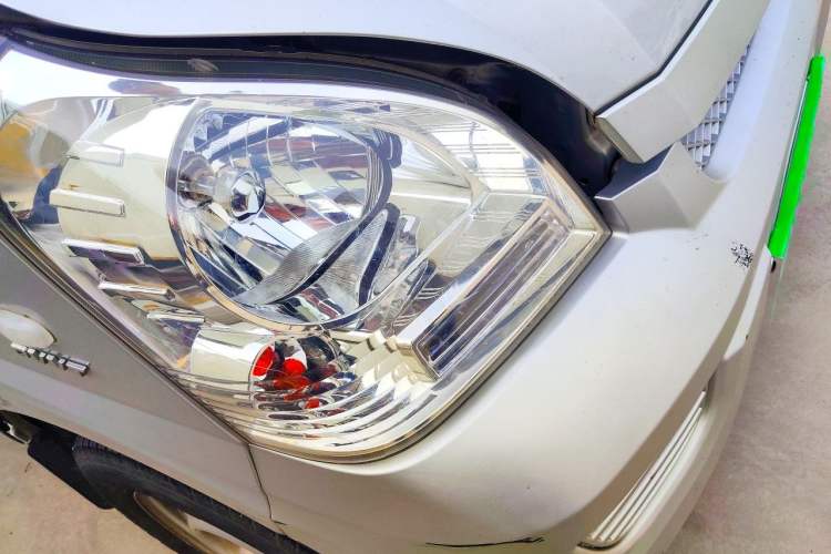 Used Wuling Rongguang 2019 1.5L Extended Basic Version Right Front Headlight