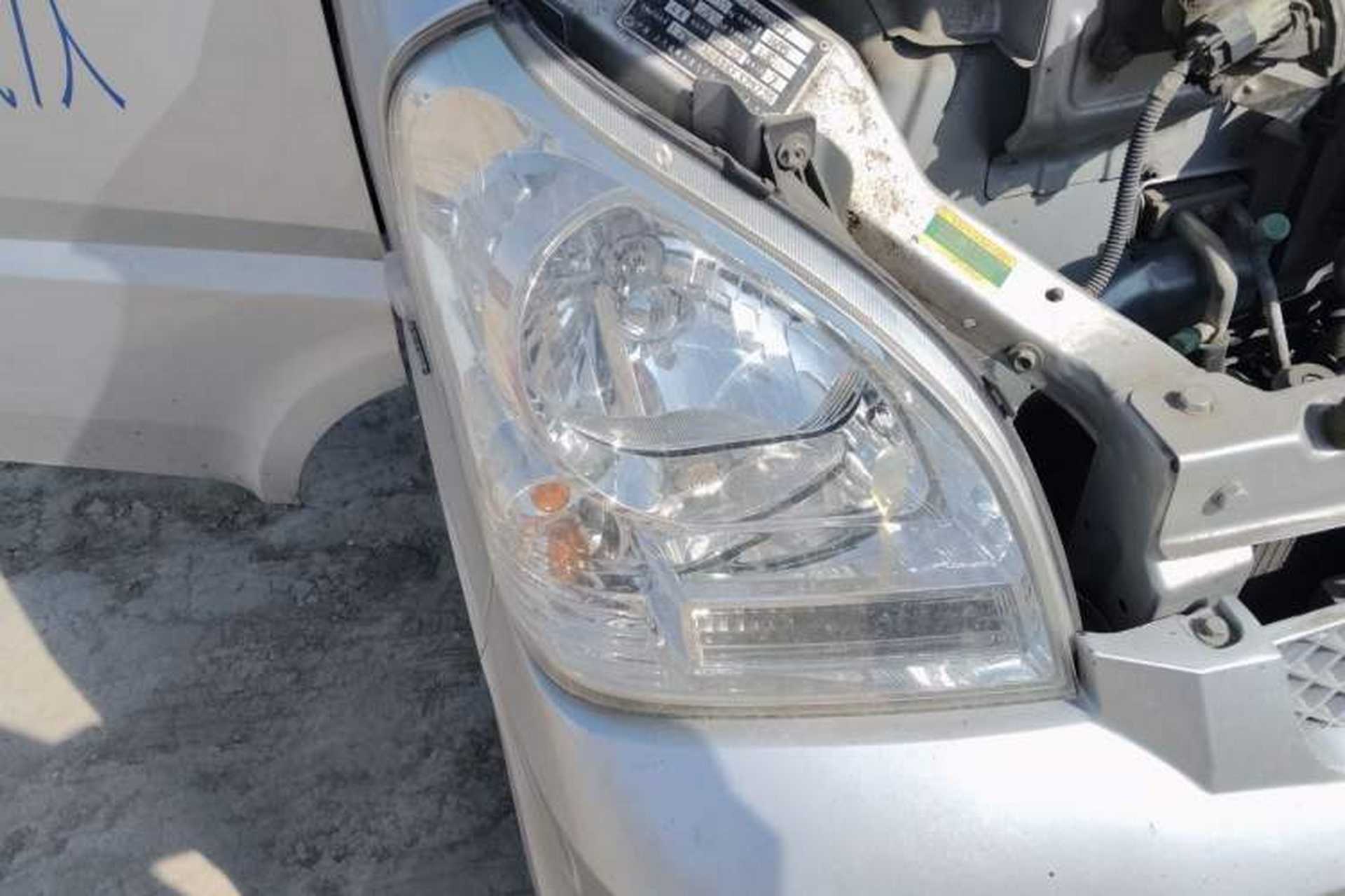Used Wuling Rongguang 2019 1.5L Extended Basic Version Right Front Headlight