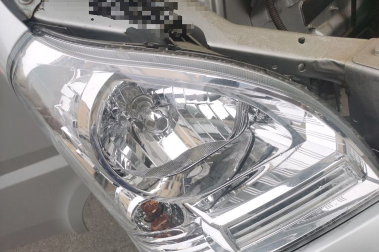 Used Wuling Rongguang 2019 1.5L Extended Basic Version Right Front Headlight