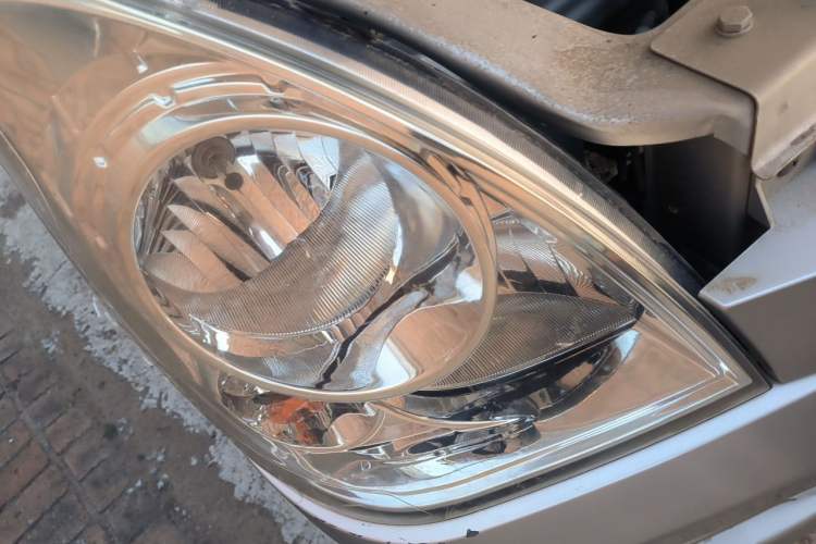 Used Wuling Rongguang  Right Front Headlight