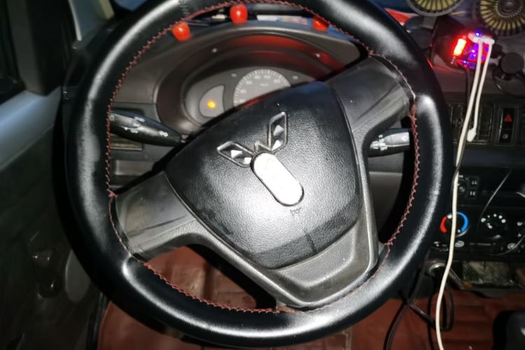 Used Wuling Rongguang 2019 1.5L Extended-Body Van Base Model with 2 Seats Steering Wheel