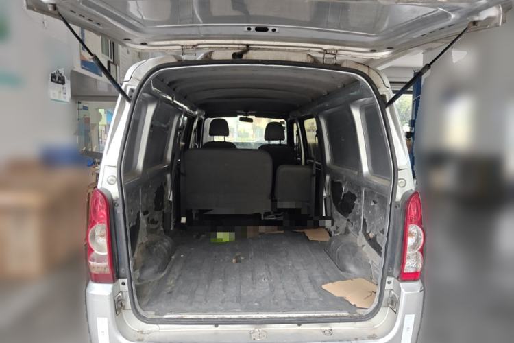 Used Wuling Rongguang 2019 1.5L Extended-Body Van Base Model with 5 Seats Trunk