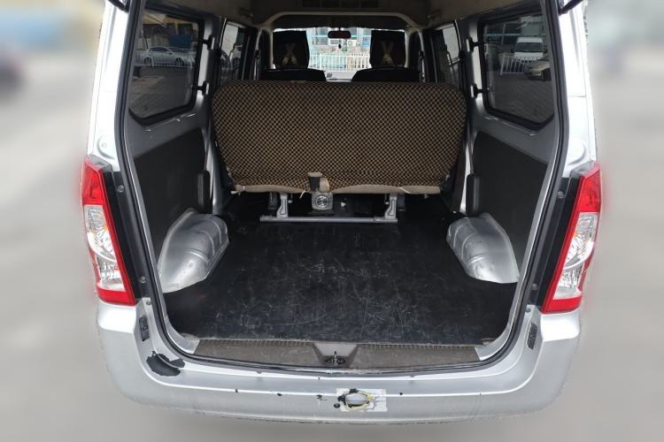 Used Wuling Rongguang 2019 1.5L S Base Version Trunk