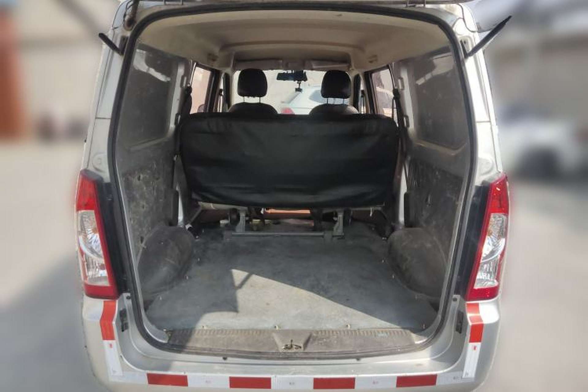 Used Wuling Rongguang 2019 1.2L S Van Standard Model with 5 Seats Trunk