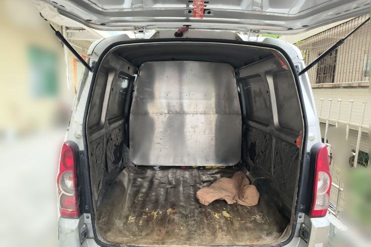 Used Wuling Rongguang 2019 1.5L Extended-Body Van Base Model with 5 Seats Trunk