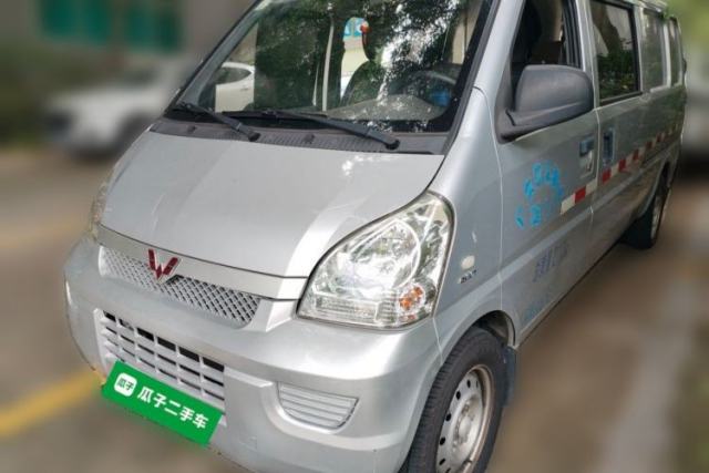 Used Wuling Rongguang 2019 1.5L Extended-Body Van Base Model with 5 Seats