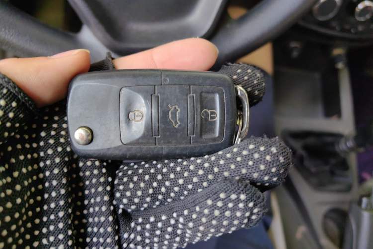 Used Wuling Rongguang 2019 1.5L S Standard Edition Vehicle Key