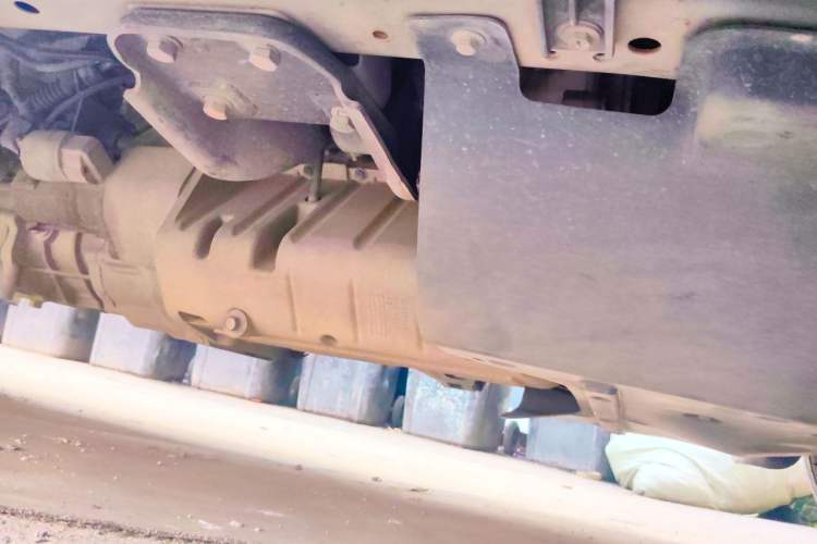 Used Wuling Rongguang 2019 1.5L S Standard Edition Chassis Front Right