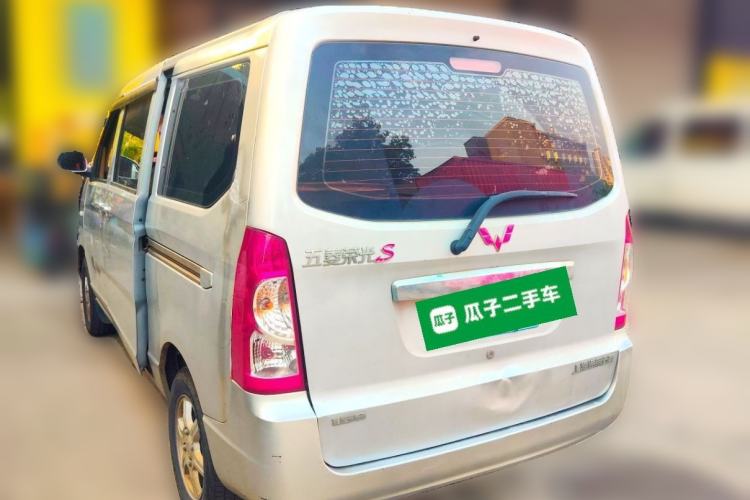 Used Wuling Rongguang 2019 1.5L S Standard Edition Rear Left 45 Deg