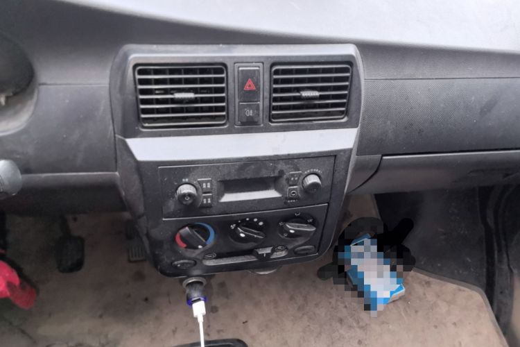 Used Wuling Rongguang 2019 1.5L Extended Basic Version Audio And AC Panel
